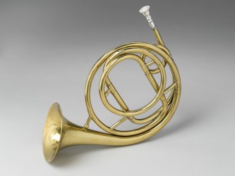 ANONYMOUS - Circular trumpet 